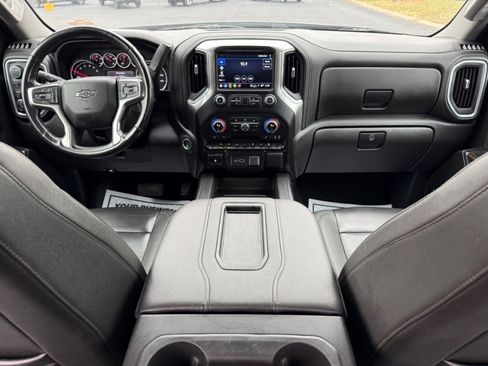 Used 2022 Chevrolet Silverado 1500 LT Trail Boss w/ LT Trail Boss Premium Package image 8