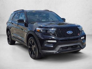 Used 2023 Ford Explorer ST w/ Equipment Group 401A AWD/4WD video 3