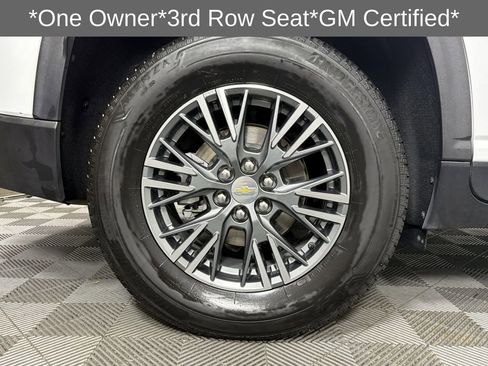 Used 2024 Chevrolet Traverse LT image 16