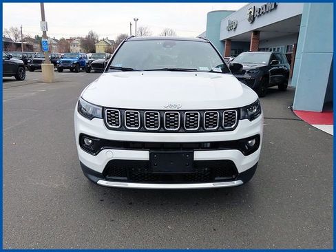 Certified 2025 Jeep Compass Limited AWD/4WD image 2