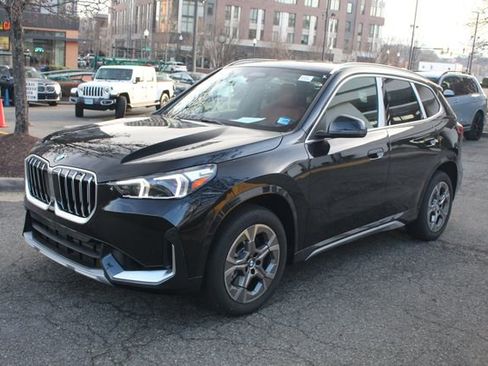 New 2025 BMW X1 xDrive28i w/ Premium Package image 3