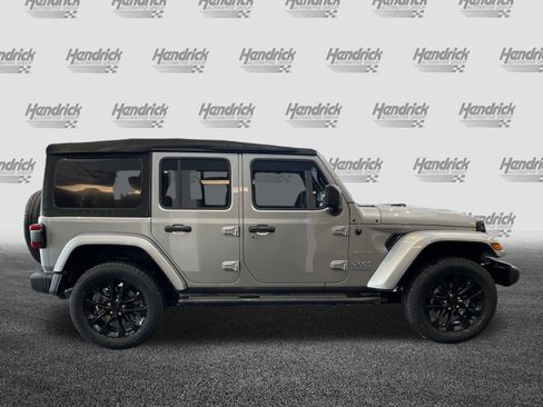 Used 2021 Jeep Wrangler Unlimited Sahara w/ Cold Weather Group image 11