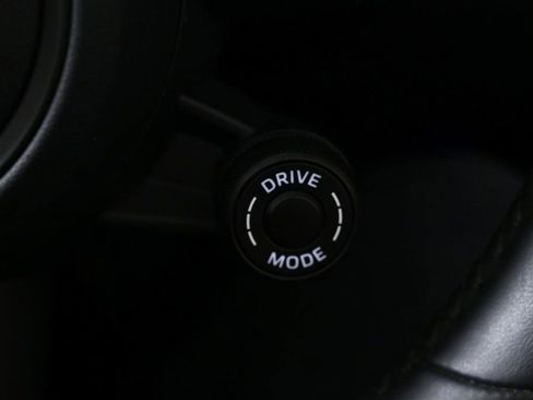 Used 2023 Porsche 911 Carrera image 20