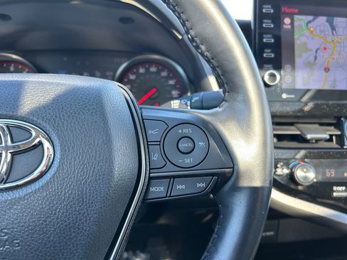 Used 2021 Toyota Camry XSE w/ Navigation Package image 18
