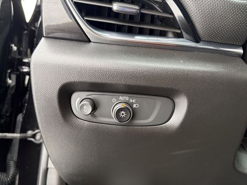 Used 2023 Chevrolet Traverse RS w/ LPO, Floor Liner Package image 15