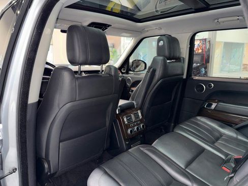 Used 2016 Land Rover Range Rover HSE image 43