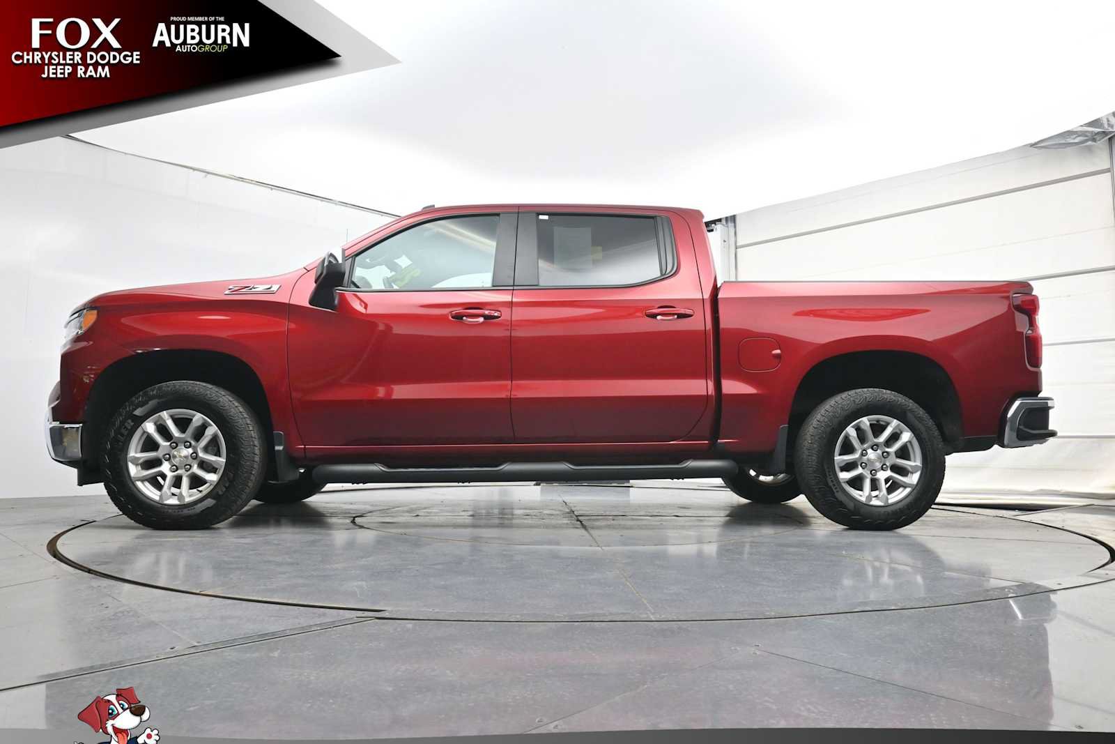 Used 2024 Chevrolet Silverado 1500 LT AWD/4WD image 22