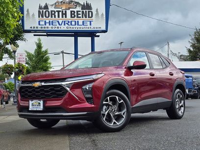 Used 2025 Chevrolet Trax LT
