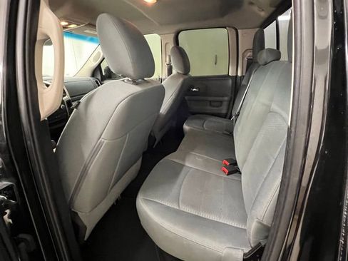 Used 2017 RAM 1500 Classic SLT AWD/4WD image 6