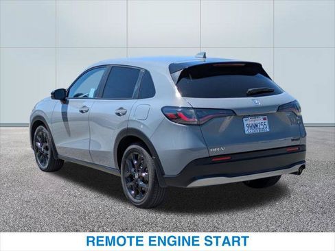 Used 2024 Honda HR-V Sport image 9