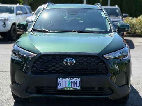 Used 2023 Toyota Corolla Cross LE AWD/4WD image 8