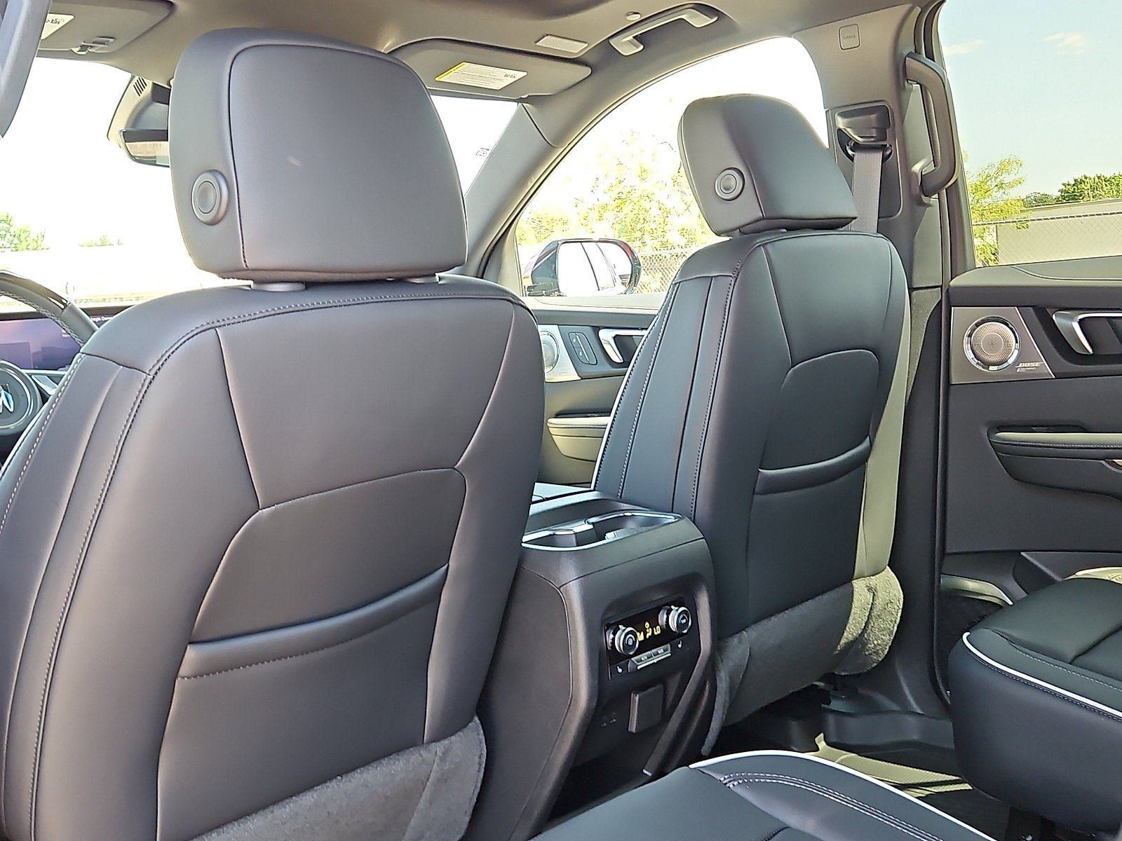New 2026 Buick Enclave Avenir w/ Super Cruise Package FWD image 10