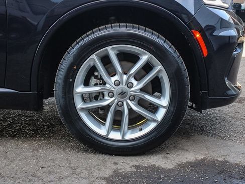 Used 2024 Dodge Durango GT AWD/4WD image 11