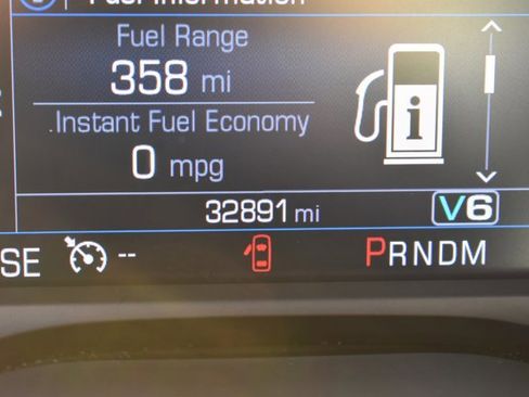 Used 2023 Chevrolet Camaro LT image 22