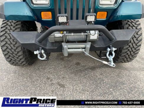 Used 1995 Jeep Wrangler S image 16