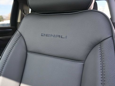 New 2026 GMC Sierra 3500 Denali w/ Denali Reserve Package image 34