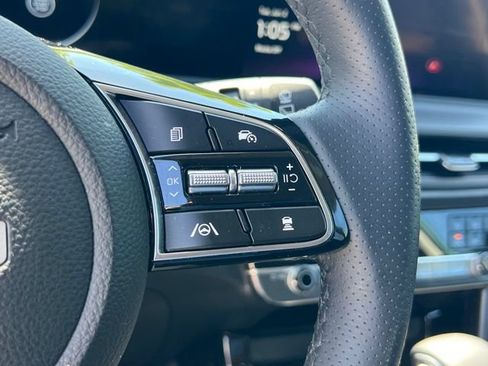 Certified 2026 Kia Seltos SX AWD/4WD image 23