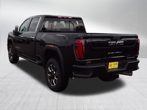 New 2026 GMC Sierra 3500 Denali Ultimate image 5