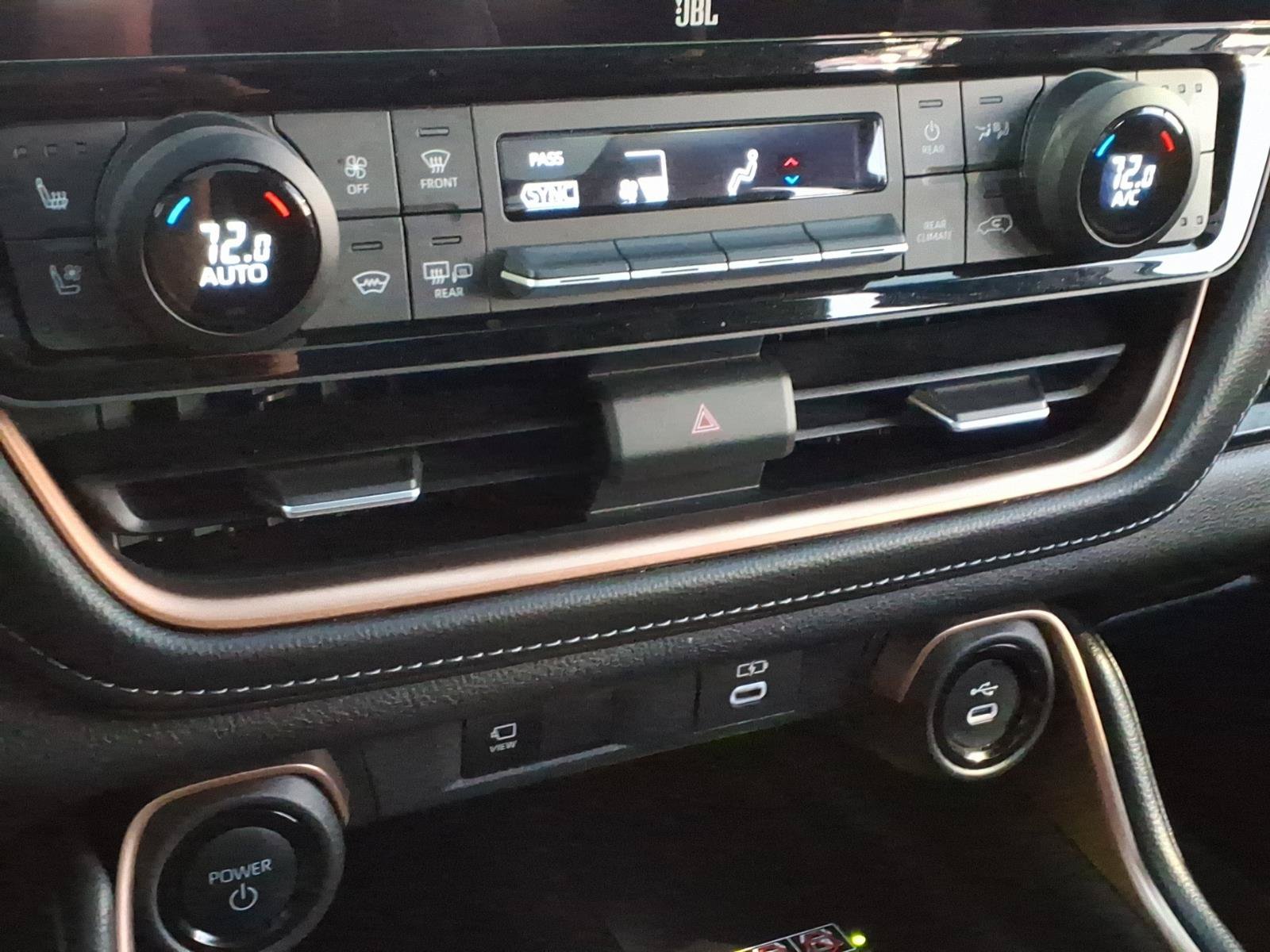 Certified 2025 Toyota Grand Highlander AWD Hybrid image 18