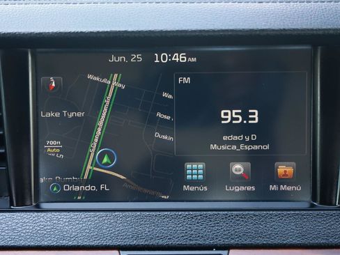 Used 2017 Kia Cadenza Premium w/ Luxury Package FWD image 32