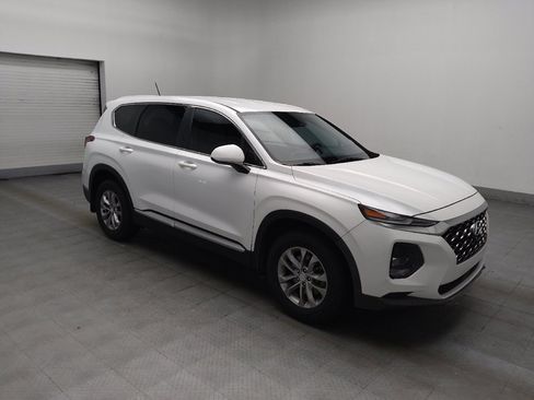 Used 2020 Hyundai Santa Fe SE FWD image 11
