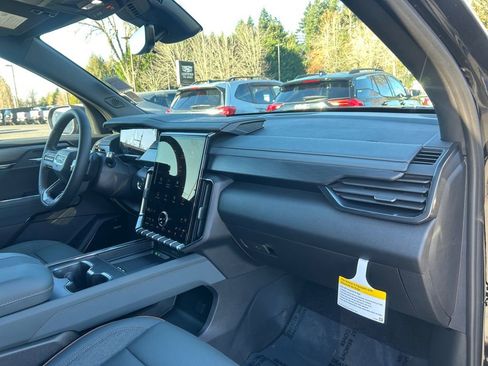 New 2026 GMC Acadia AT4 image 26