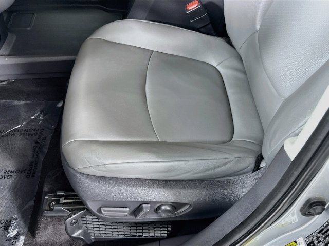 Certified 2021 Toyota Sienna XLE FWD image 20