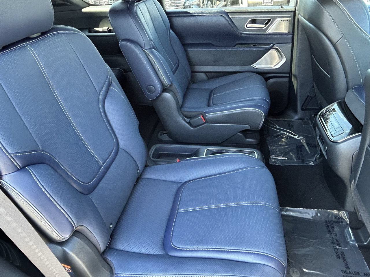 New 2027 INFINITI QX80 Sensory w/ Sport Exterior Package AWD/4WD image 12