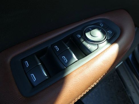 Used 2020 Cadillac XT5 Premium Luxury image 20