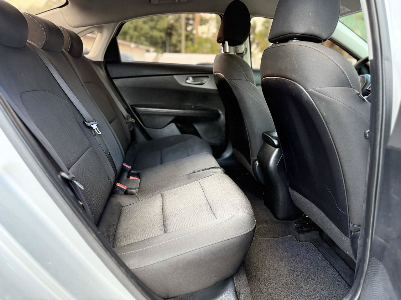 Used 2020 Kia Forte LXS FWD image 44