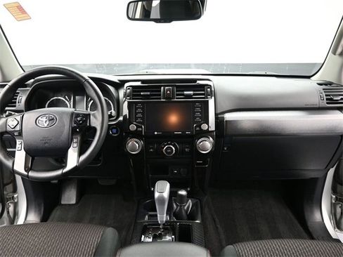 Used 2022 Toyota 4Runner TRD Off-Road image 16