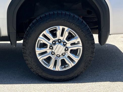 Used 2021 GMC Sierra 2500 Denali w/ Denali Ultimate Package AWD/4WD image 11
