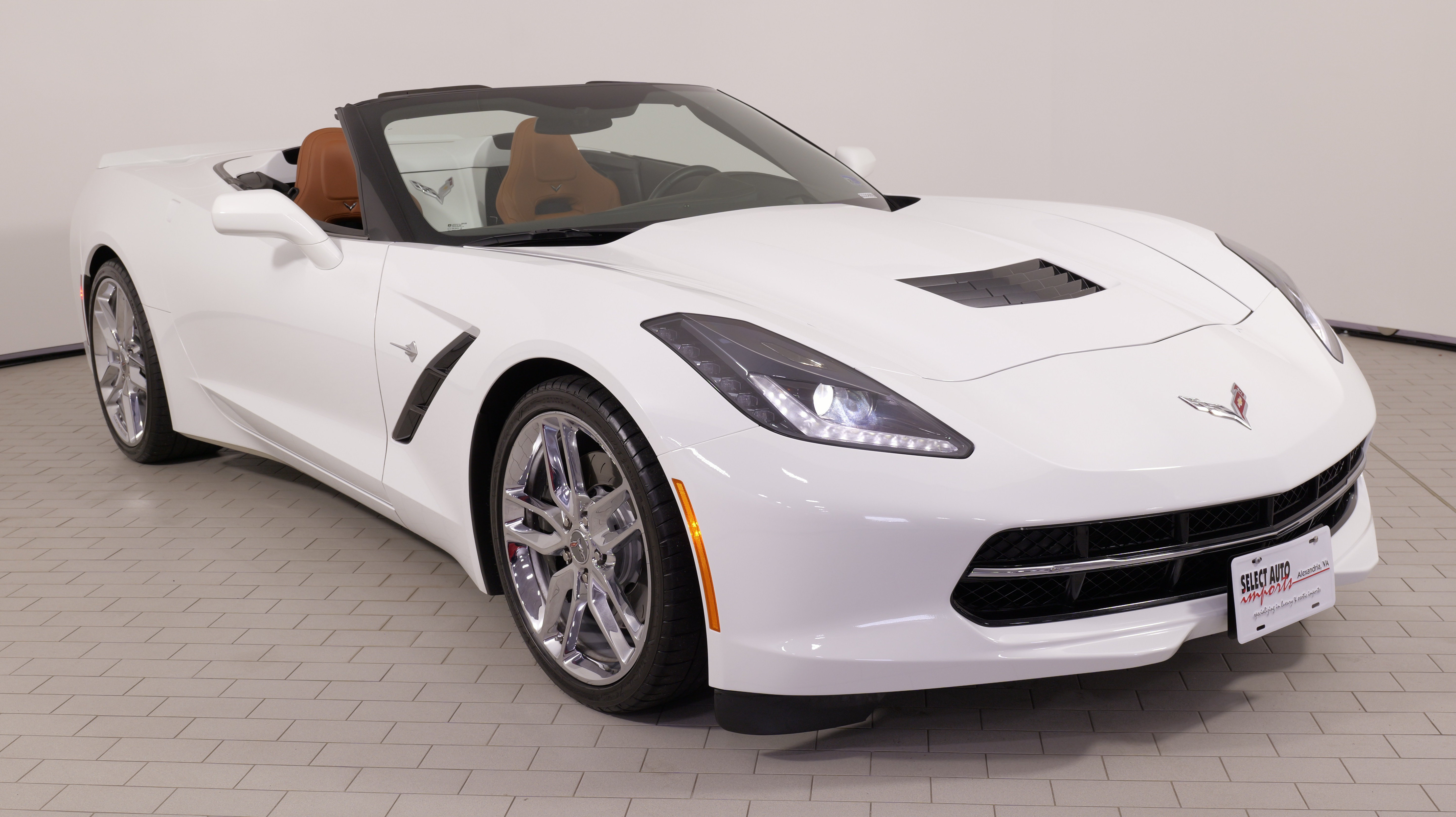 Used 2015 Chevrolet Corvette Stingray Convertible w/ 2LT Preferred Equipment Group RWD image 8
