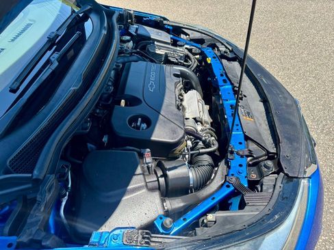 Used 2017 Chevrolet Cruze LT w/ Convenience Package FWD image 29