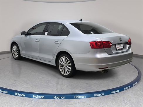 Used 2013 Volkswagen Jetta SEL image 8