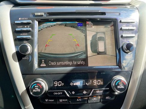 Used 2024 Nissan Murano SL AWD/4WD image 14