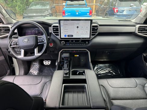 Used 2023 Toyota Tundra Limited w/ TRD Off-Road Package AWD/4WD image 19