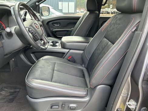 Used 2024 Nissan Titan PRO-4X w/ Pro-4x Utility Package image 3
