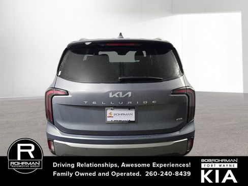 Certified 2023 Kia Telluride SX Prestige image 8