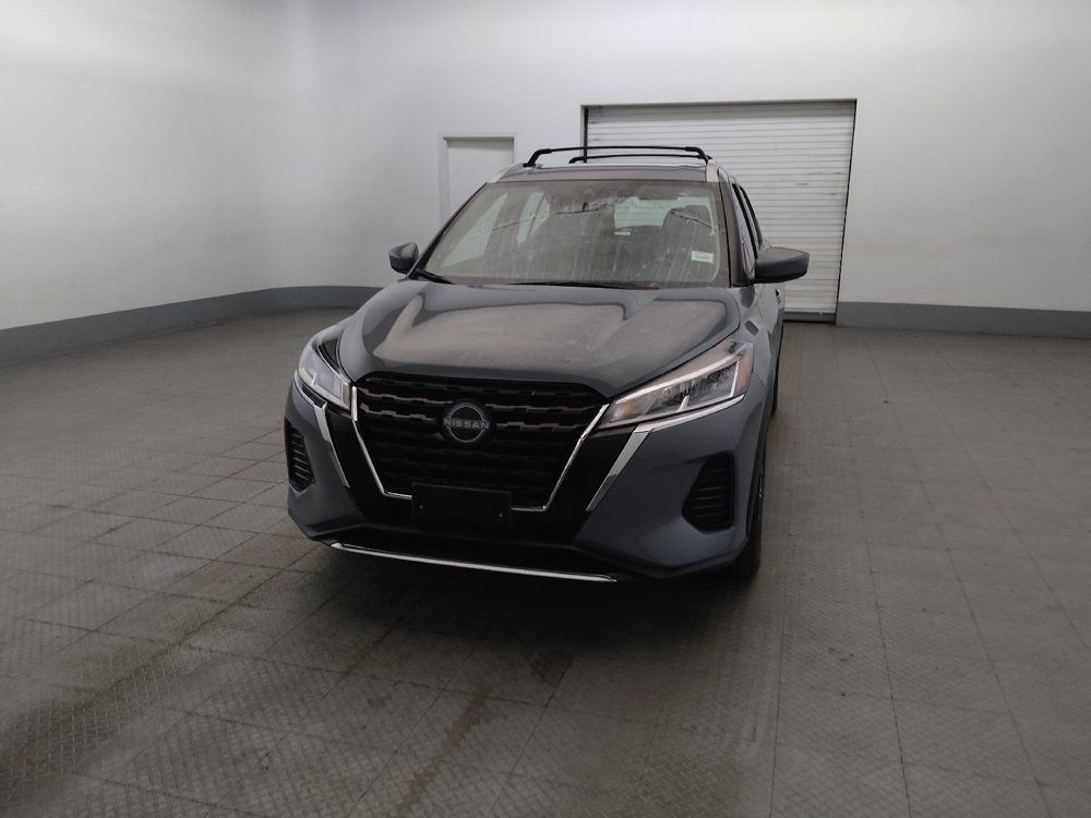 Used 2024 Nissan Kicks SV w/ Interior Electronics Package FWD image 15