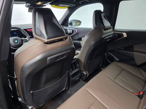 Used 2025 BMW X3 xDrive30i w/ Convenience Package image 15