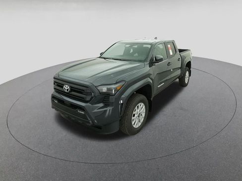 New 2026 Toyota Tacoma SR5 image 16
