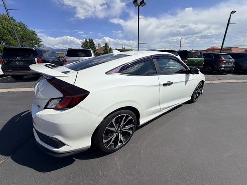 Used 2018 Honda Civic Si image 4
