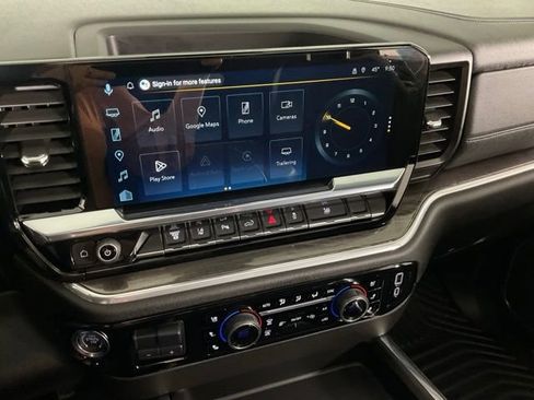 Used 2025 Chevrolet Silverado 2500 LTZ w/ LTZ Convenience Package image 22