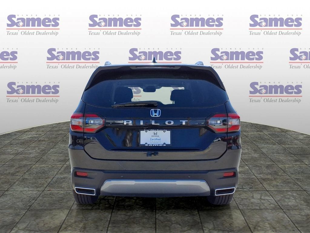 Certified 2026 Honda Pilot EX-L image 6