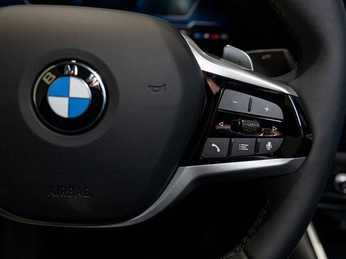 New 2025 BMW 330i xDrive Sedan w/ Convenience Package image 26