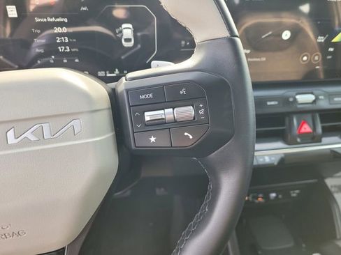Used 2025 Kia K4 GT-Line image 20