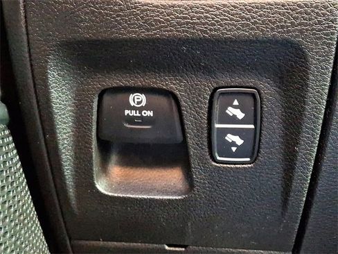 Used 2019 RAM 1500 Big Horn image 24