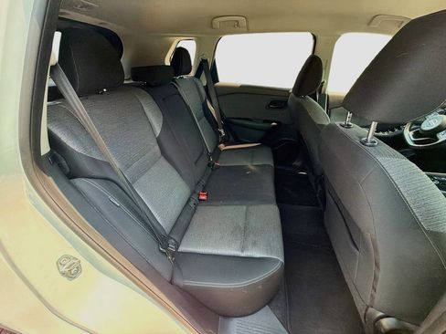 Used 2021 Nissan Rogue S AWD/4WD image 28
