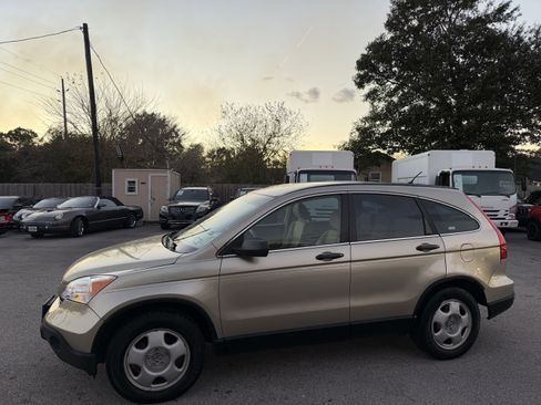 Used 2009 Honda CR-V LX image 3